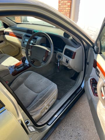 2000 Toyota Crown JDM car for sale — photo 8 of 22