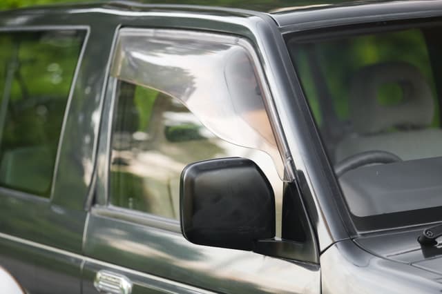 1993 Mitsubishi Pajero JDM car for sale — photo 25 of 25