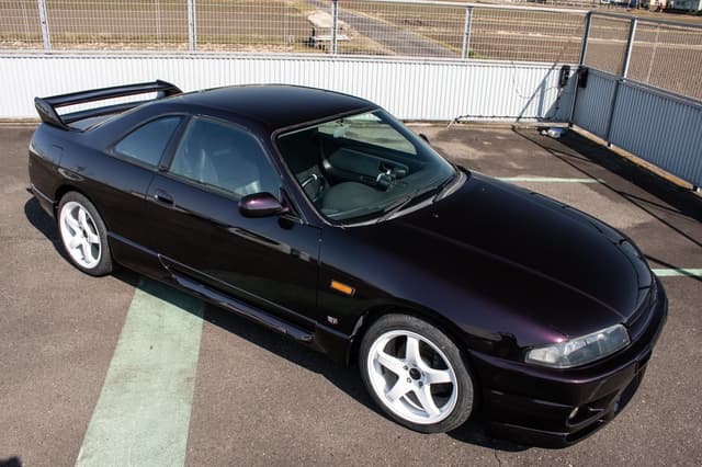 1996 Nissan Skyline JDM car for sale — photo 17 of 25