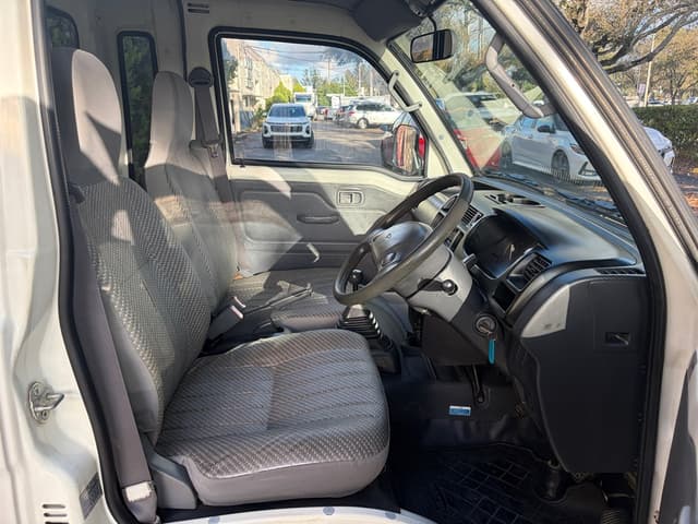 2000 Daihatsu Hijet JDM car for sale — photo 7 of 17