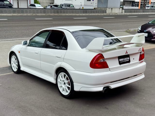 2000 Mitsubishi Lancer Evolution JDM car for sale — photo 19 of 25
