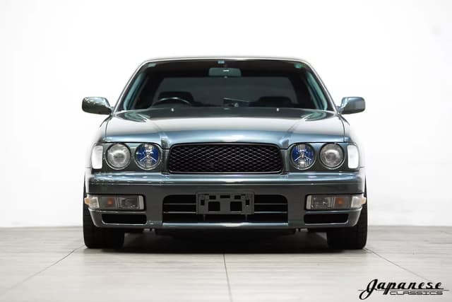 1995 Nissan Cedric JDM car for sale — photo 2 of 25