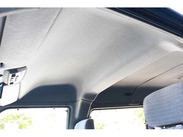 1992 Mitsubishi Delica JDM car for sale — photo 13 of 25