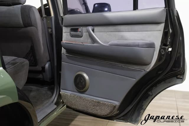 1993 Toyota Land Cruiser JDM car for sale — photo 23 of 25