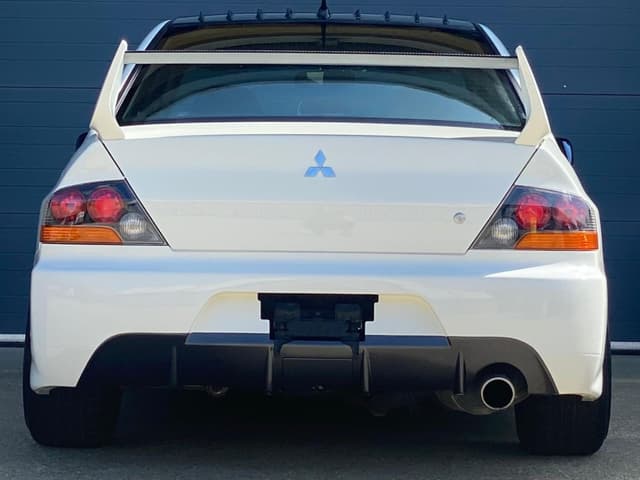 2005 Mitsubishi Lancer Evolution JDM car for sale — photo 11 of 25