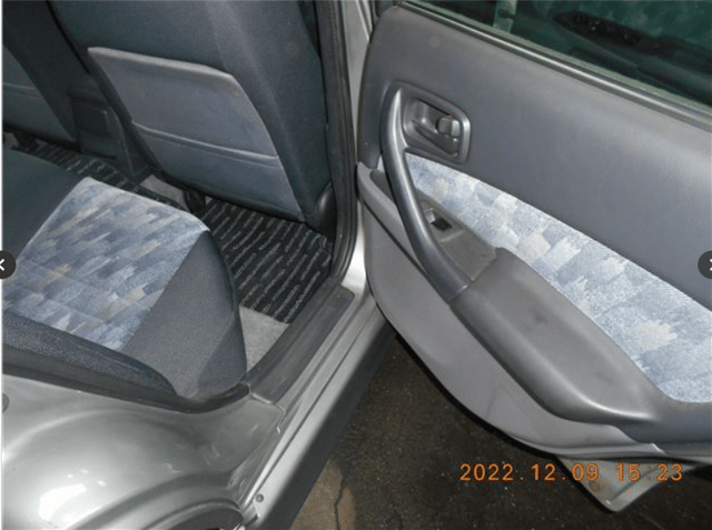 1998 Nissan Skyline JDM car for sale — photo 7 of 24