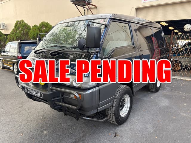 1996 Mitsubishi Delica JDM car for sale — photo 3 of 24
