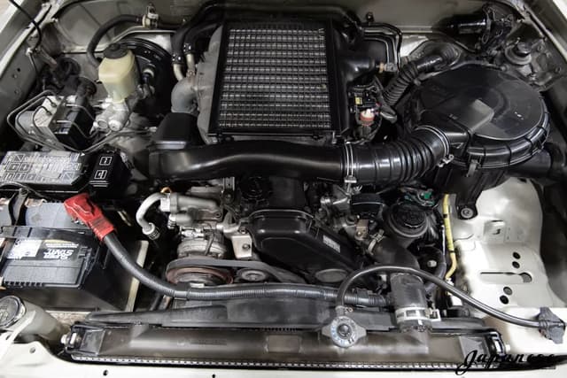 1998 Toyota Hilux Surf JDM car for sale — photo 24 of 25