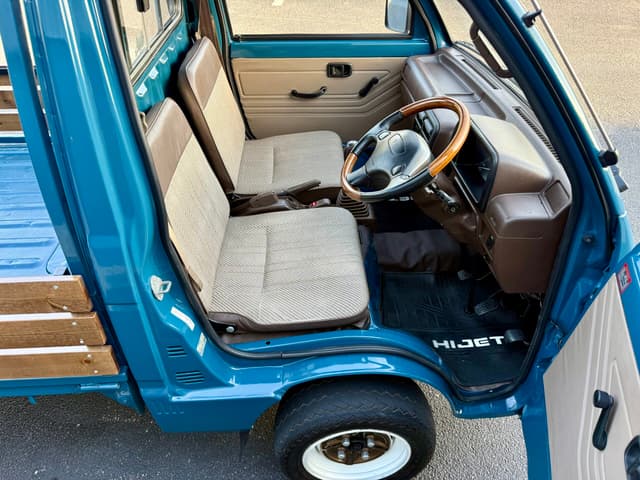 1991 Daihatsu Hijet JDM car for sale — photo 15 of 16