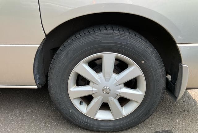 2003 Nissan Elgrand JDM car for sale — photo 17 of 25