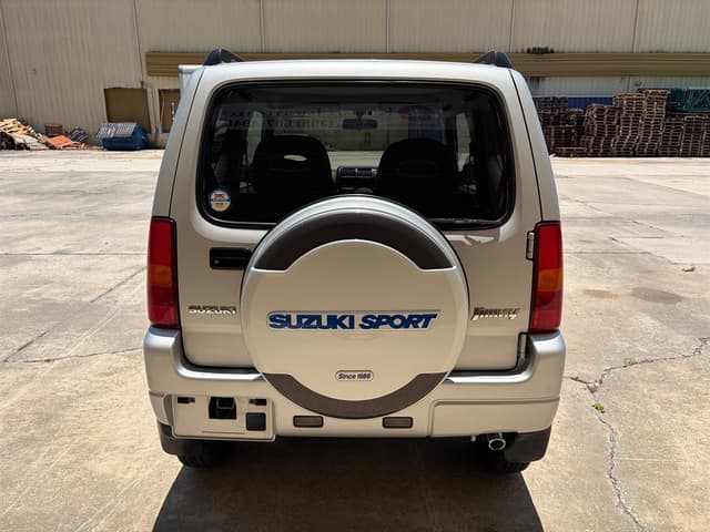 1999 Suzuki Jimny JDM car for sale — photo 7 of 18