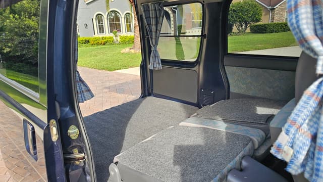 1997 Daihatsu Atrai JDM car for sale — photo 9 of 17