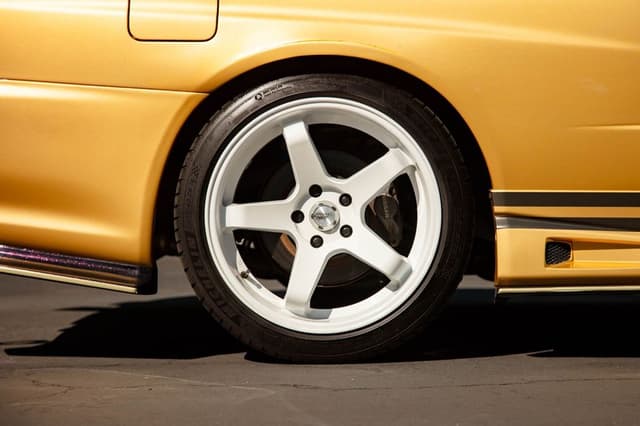 1998 Nissan Skyline JDM car for sale — photo 22 of 25