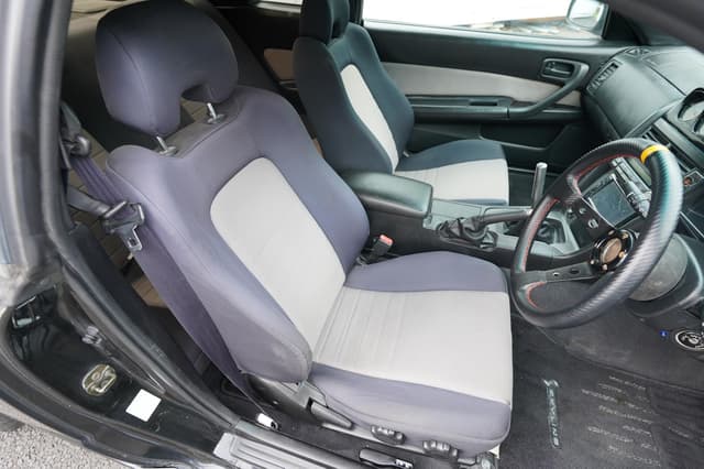1998 Nissan Skyline JDM car for sale — photo 6 of 25