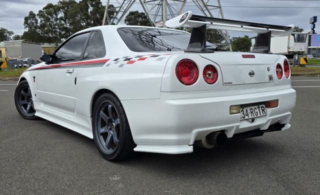 1999 Nissan Skyline JDM car for sale — photo 10 of 10