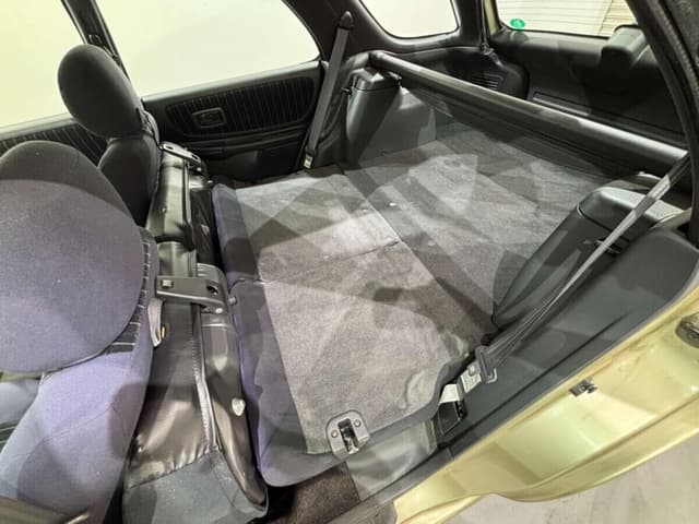 2000 Subaru Impreza JDM car for sale — photo 23 of 25