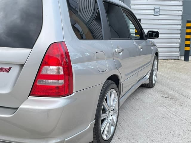 2004 Subaru Forester JDM car for sale — photo 22 of 25