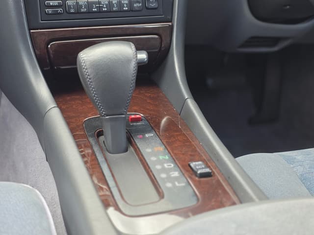 1994 Toyota Aristo JDM car for sale — photo 14 of 25