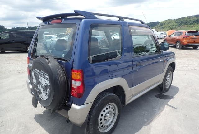 1998 Mitsubishi Pajero Mini JDM car for sale — photo 5 of 25