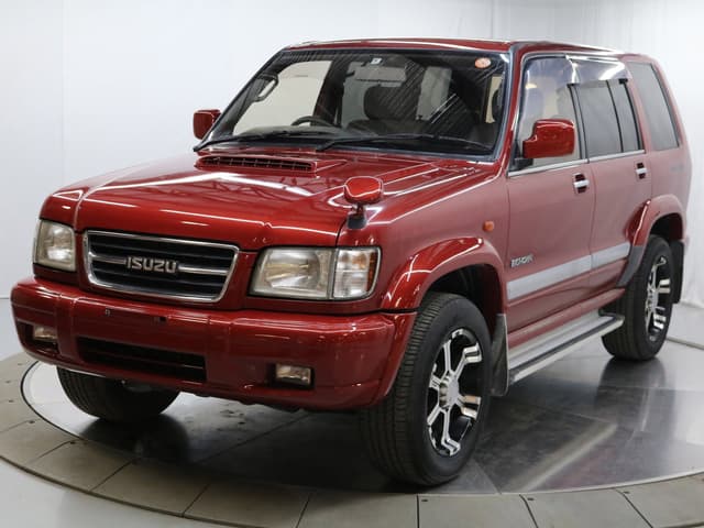 1998 Isuzu Bighorn JDM car for sale — photo 2 of 25