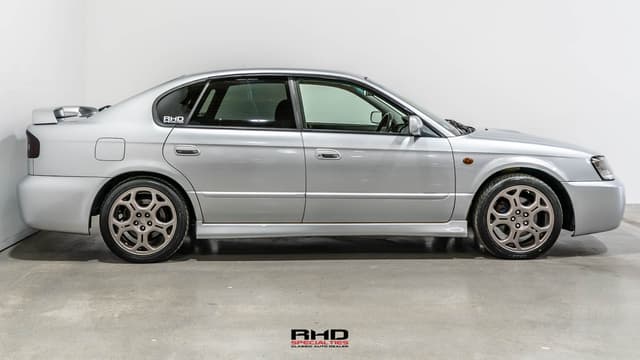 2001 Subaru Legacy JDM car for sale — photo 8 of 25