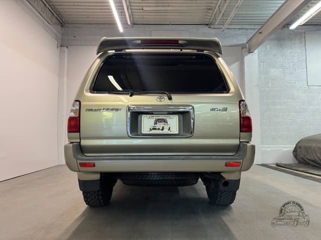 2001 Toyota Hilux Surf JDM car for sale — photo 16 of 25