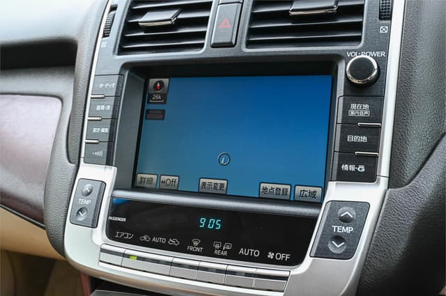 2009 Toyota Majesta JDM car for sale — photo 25 of 25