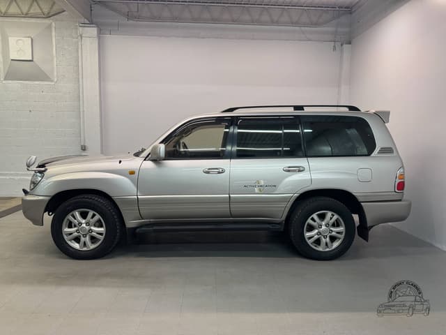 1998 Toyota Land Cruiser JDM car for sale — photo 11 of 25