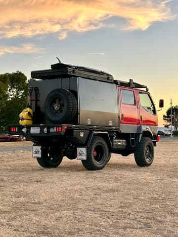 1996 Mitsubishi Canter JDM car for sale — photo 23 of 25