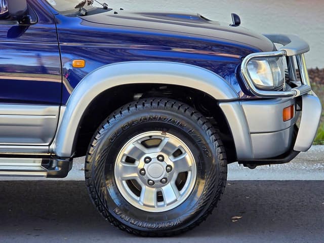 1996 Toyota Hilux Surf JDM car for sale — photo 10 of 25