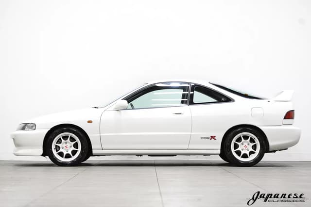 1996 Honda Integra JDM car for sale — photo 4 of 25