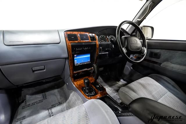 1997 Toyota Hilux JDM car for sale — photo 9 of 25