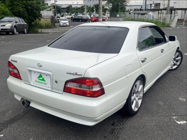 2000 Nissan Laurel JDM car for sale — photo 2 of 10