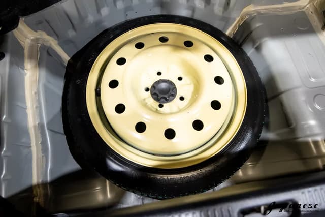 1999 Toyota Altezza JDM car for sale — photo 22 of 25