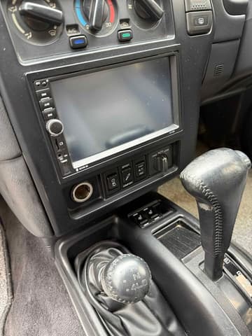 1995 Nissan Terrano JDM car for sale — photo 9 of 14