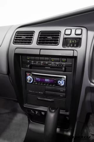 1996 Toyota Hilux JDM car for sale — photo 10 of 25