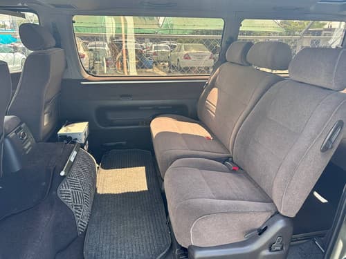 1999 Toyota HiAce JDM car for sale — photo 7 of 8