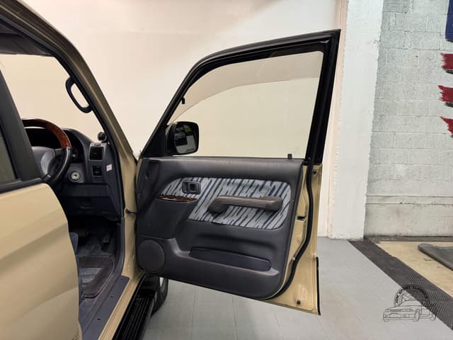 1999 Toyota Land Cruiser Prado JDM car for sale — photo 23 of 25