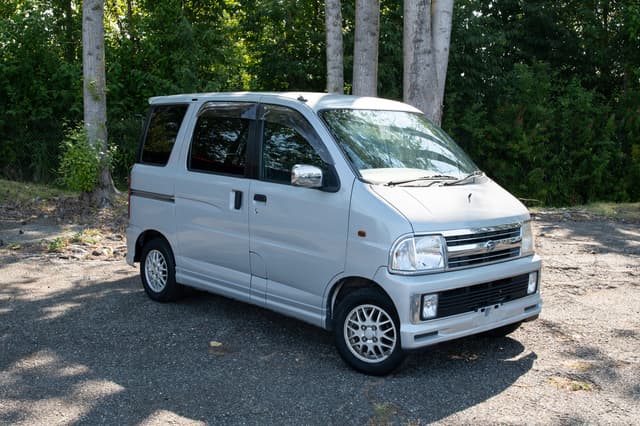 2001 Daihatsu Atrai JDM car for sale — photo 3 of 13