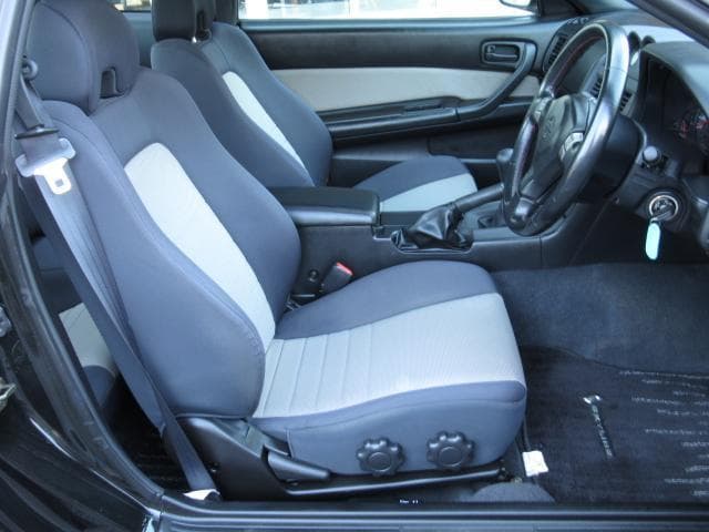 1998 Nissan Skyline JDM car for sale — photo 11 of 19