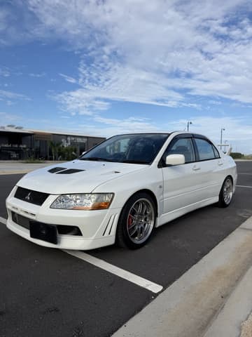 2001 Mitsubishi Lancer Evolution JDM car for sale — photo 3 of 9