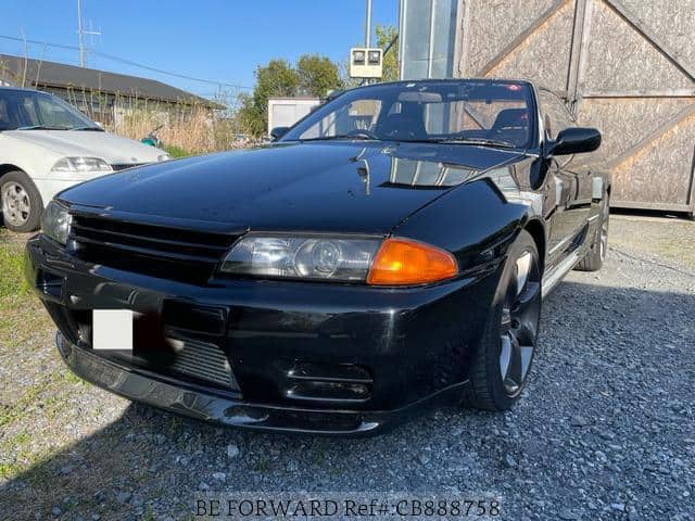 1992 Nissan Skyline JDM car for sale — photo 3 of 20