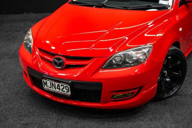 2006 Mazda Axela JDM car for sale — photo 2 of 11