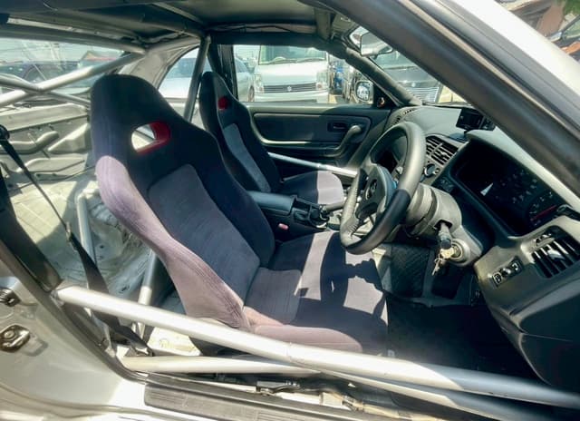 1995 Nissan Skyline JDM car for sale — photo 14 of 25