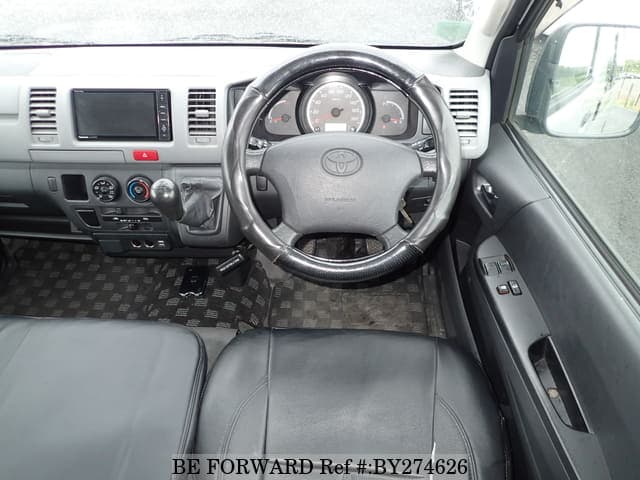 2005 Toyota HiAce JDM car for sale — photo 24 of 25