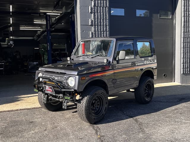 1992 Suzuki Jimny JDM car for sale — photo 2 of 25