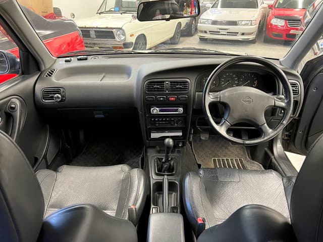 1994 Nissan Primera JDM car for sale — photo 13 of 17