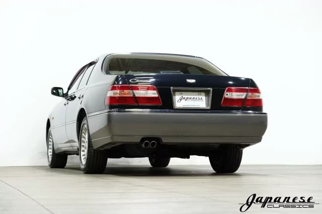 1996 Nissan Cima JDM car for sale — photo 6 of 25