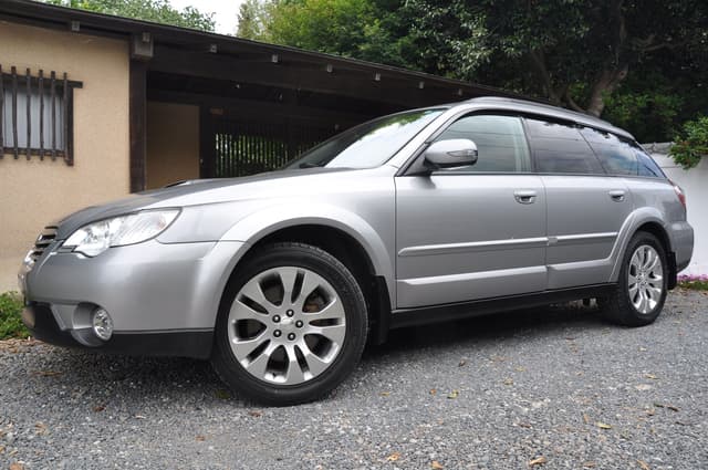 2008 Subaru Legacy JDM car for sale — photo 14 of 22