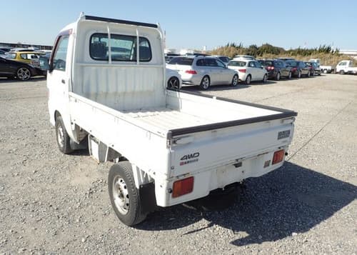 1998 Daihatsu Hijet JDM car for sale — photo 5 of 9